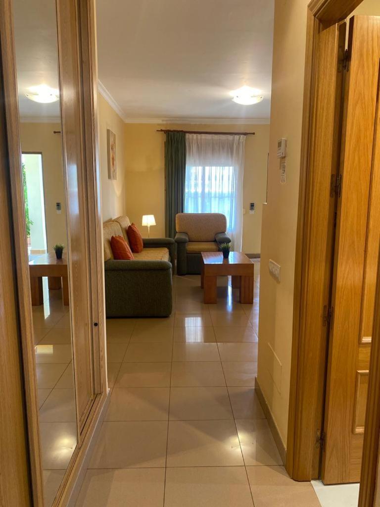 Apartamentos María Del Carmen Torremolinos Exterior foto