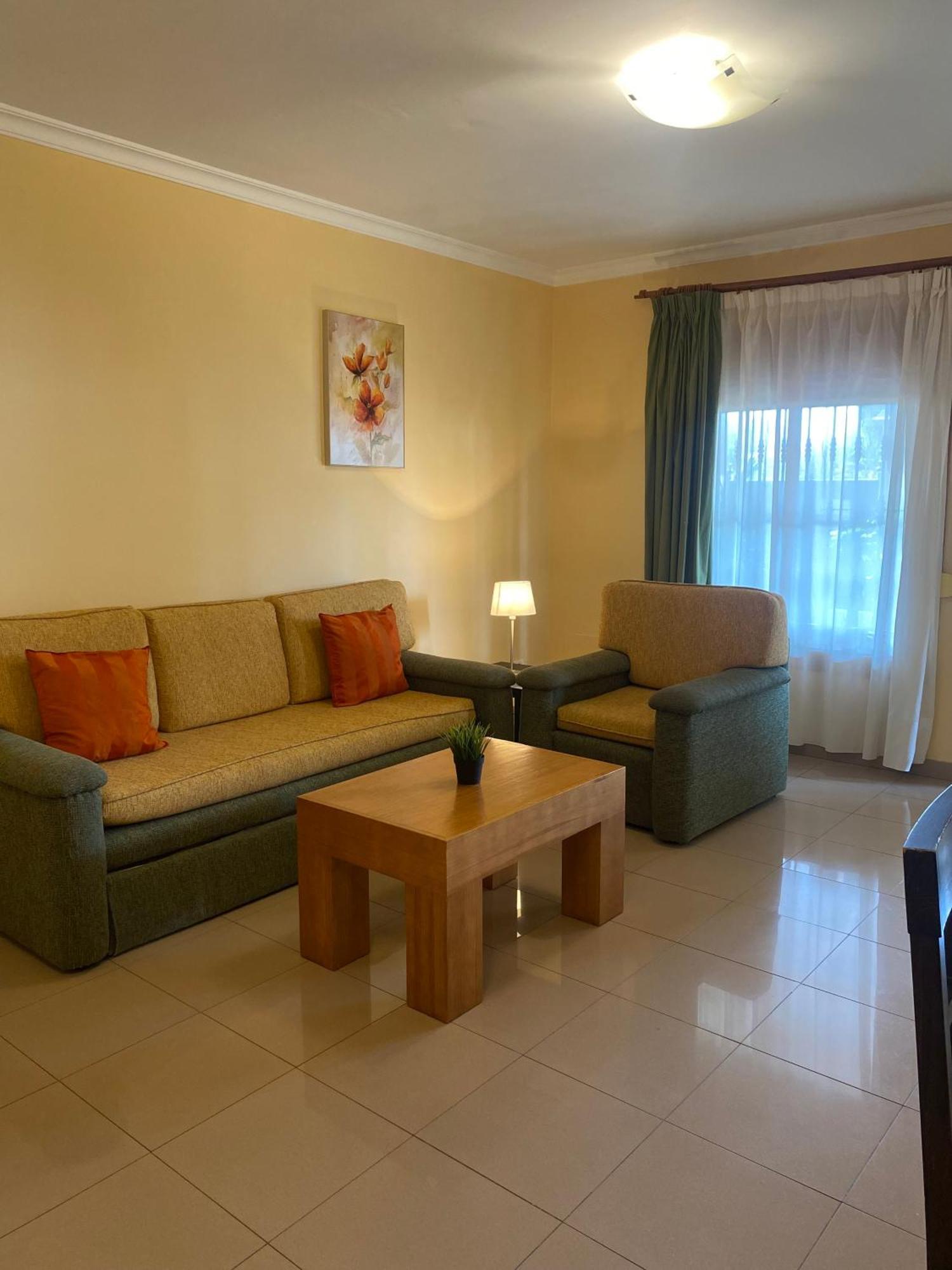 Apartamentos María Del Carmen Torremolinos Exterior foto