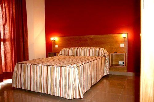 Apartamentos María Del Carmen Torremolinos Exterior foto